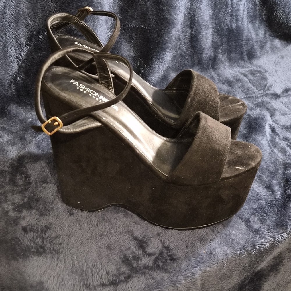 Fashion Nova Black Suede Platform Heels
